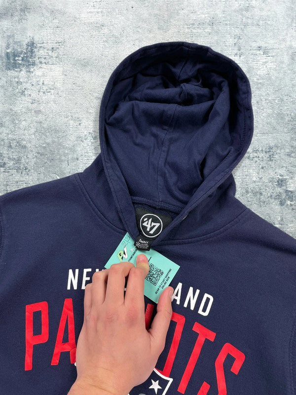 Vintage NFL New England Patriots Football Hoodie